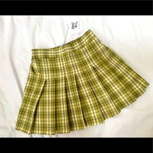 COPY - BRAND NEW! Lona mini skirt green multi